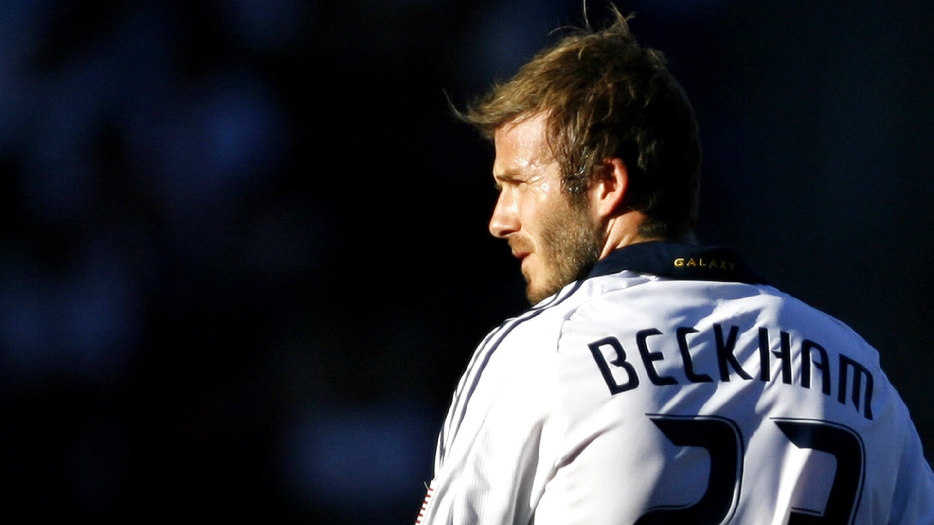 西甲比赛密集期球员疲劳管理与恢复技术创新，西甲球迷入场